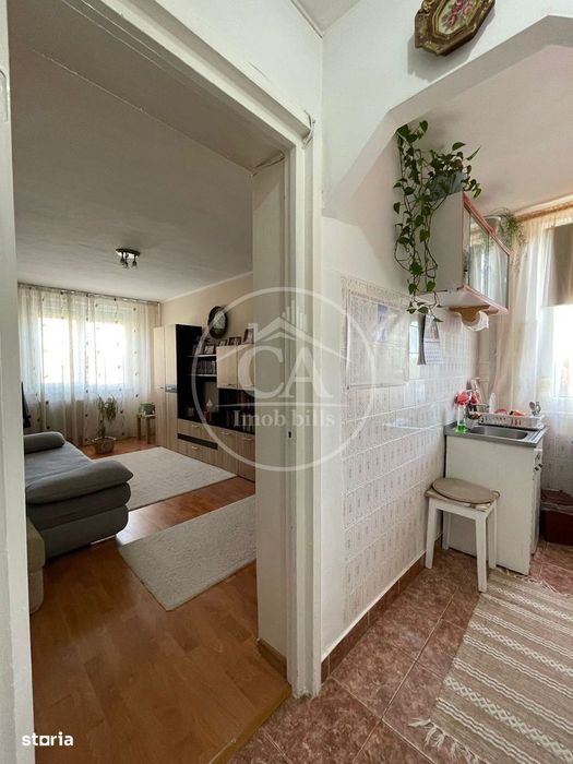 Apartament de vânzare cu 2 camere în zona Velența, Oradea