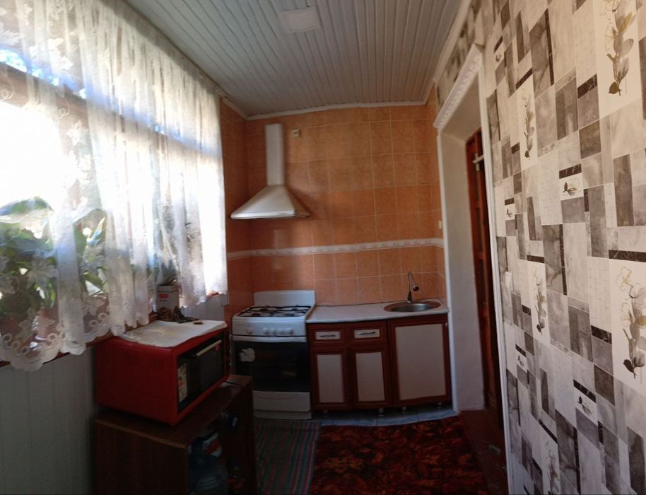 Уй сотилади 2хона 1чи кават 58кв