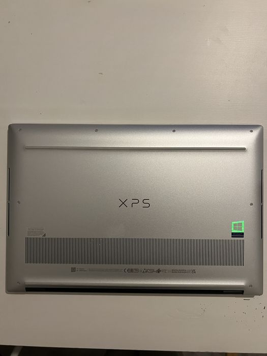 Dell XPS 9500 Ultrabook