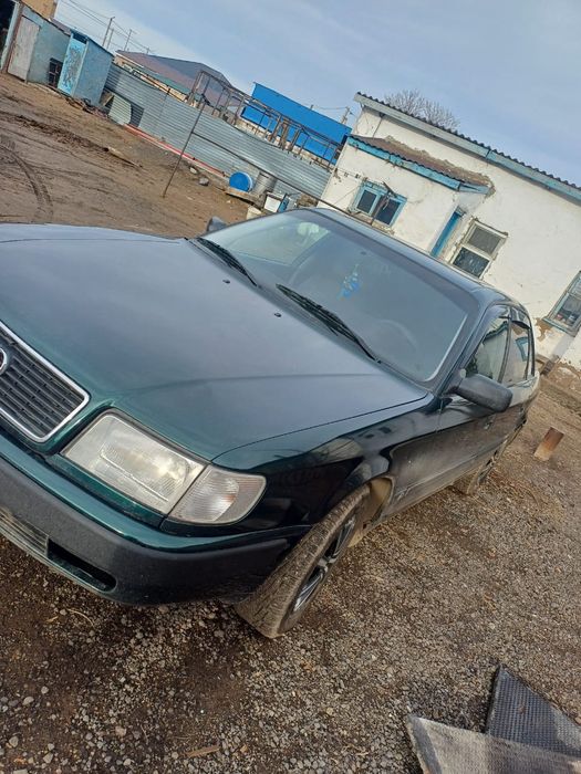 Ауди 100, 2.0.инжектор