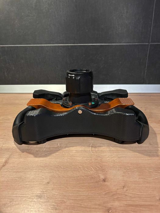 Fanatec GT DD Pro 8Nm si volan McLaren GT3 V2
