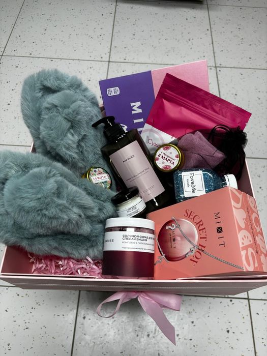 Подарки на 8 марта