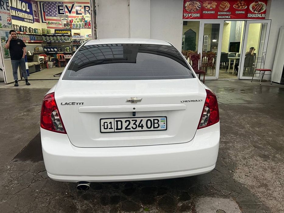 Lacetti 1.8 avtamat