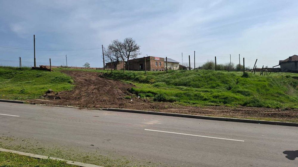 Продава се Парцел в Долна Митрополия - 7500 кв.м за 4 €/кв.м - Снимка #8