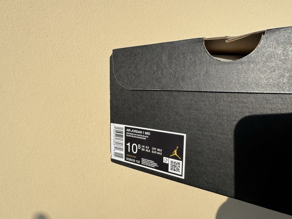 Air Jordan 1 Mid Reverse Panda 44.5 (28.5 cm)