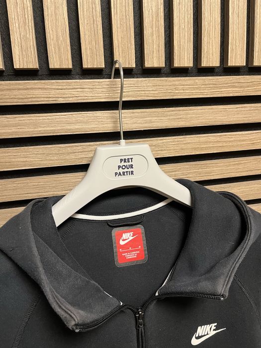 NIKE Tech Fleece : размер М / Оригинал