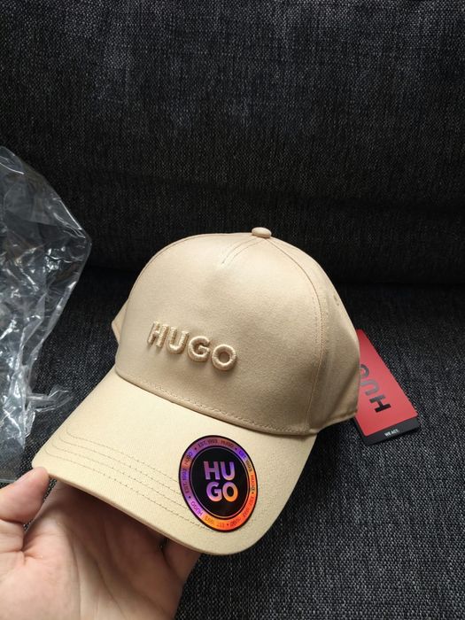 HUGO Jude sapca unisex bej cu logo nume brodat marime OS noua originala