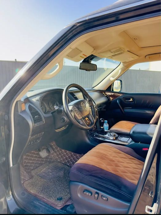 Продаю Nissan Patrol 2011