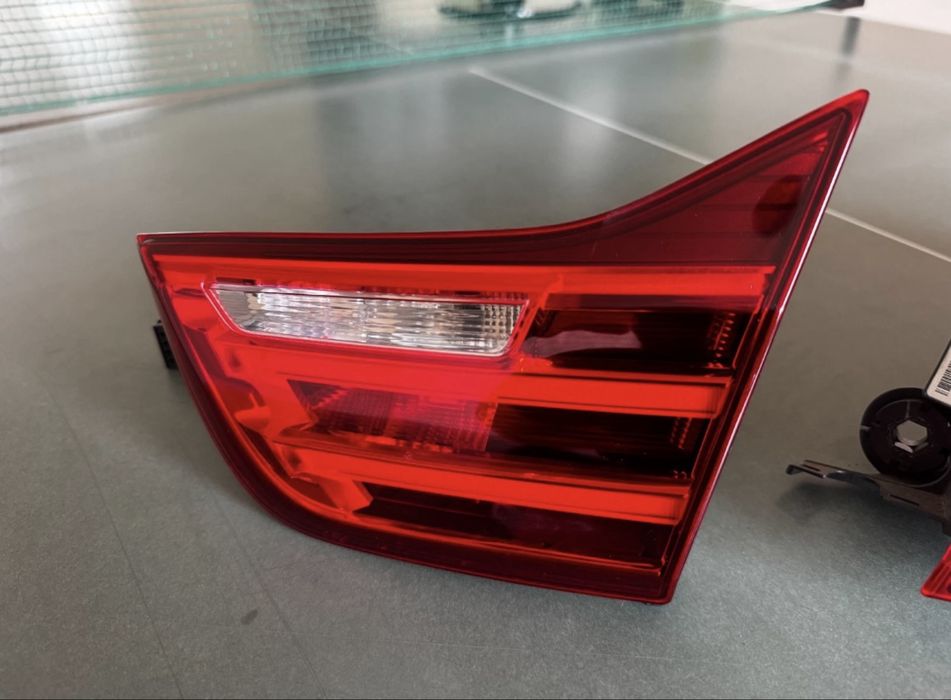 BMW F32 стопове ЖЪЛТ мигач
