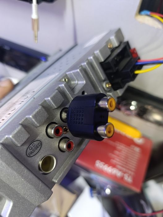 Тюльпан для автомагнитолы