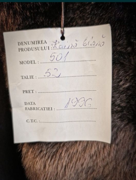 Haină de blană originală