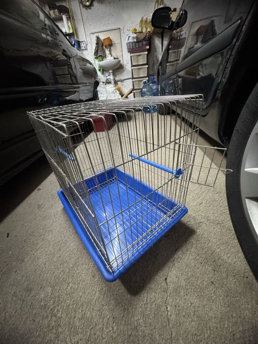 Клетки за декоративни птици