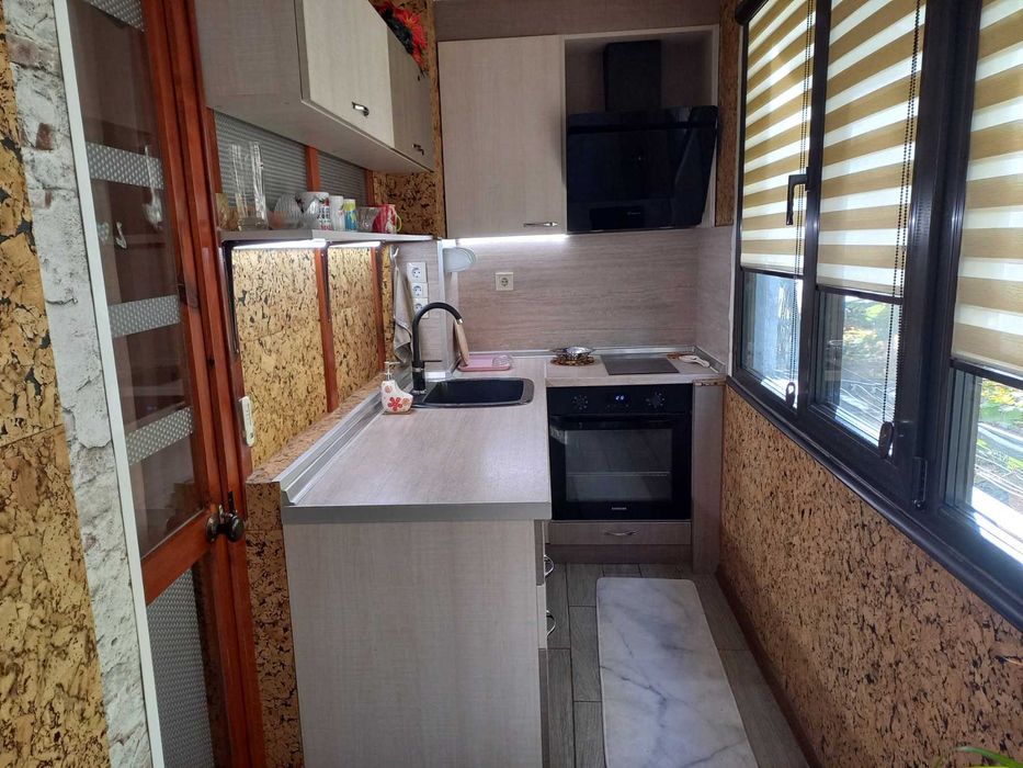 Дава се под наем Двустаен апартамент в Силистра, Изток - 63 кв.м за 229.5 € - Снимка #3