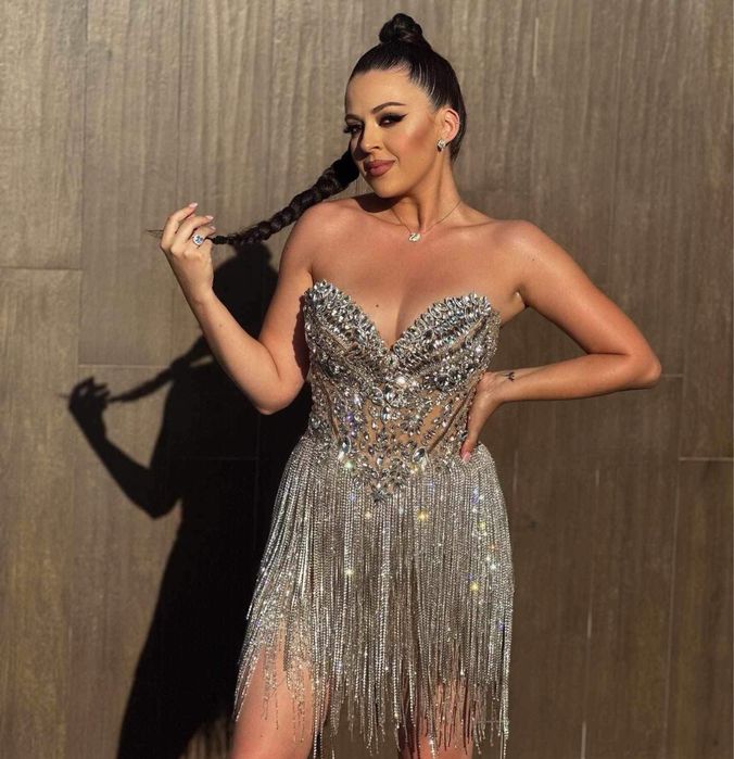 Rochie bijuterie de inchiriat Nadare deosebita