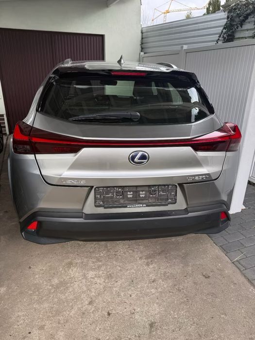 Lexus UX250 2021год.hibrid На части