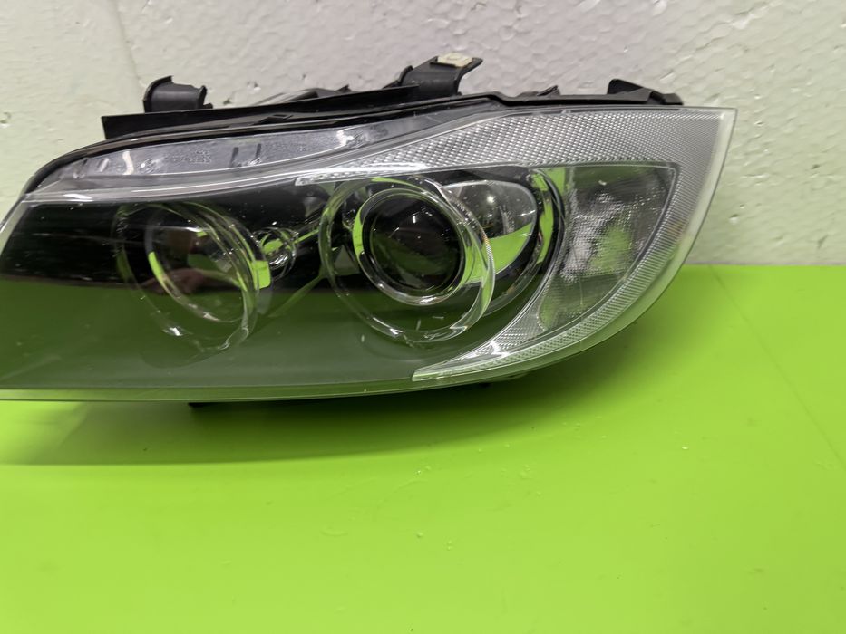 Far bmw E90 E91 xenon 2006-2008 stanga Europa