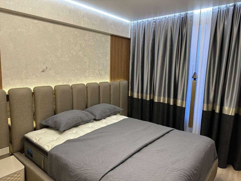 Продава се Тристаен апартамент в София, Редута - 116 кв.м за 1776 €/кв.м - Снимка #1