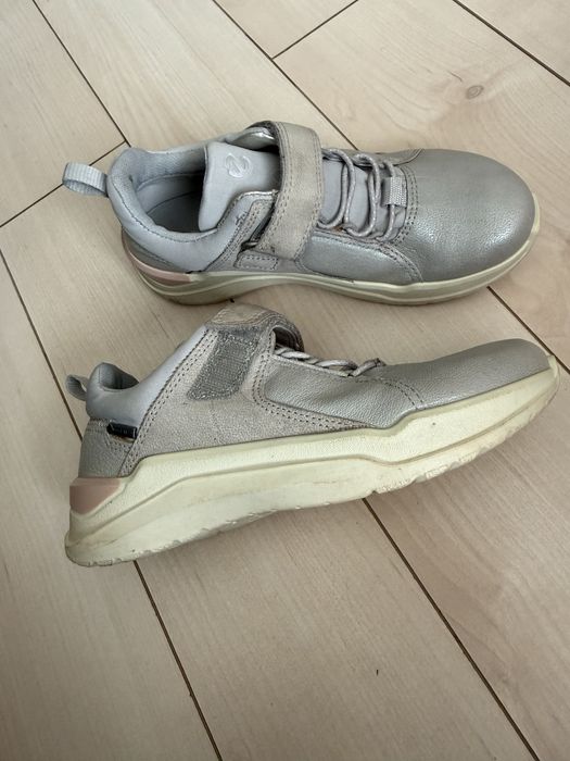 Продам кроссовки 30р,31, 32 размер