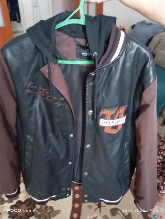 Демисезонная подростковая куртка