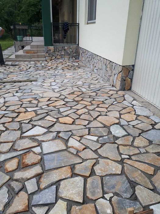 Piatra Naturala de Munte