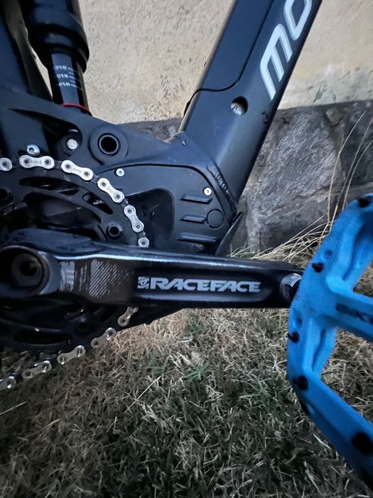 Mondraker ebike enduro. Електрическо колело. Ендуро, мекица