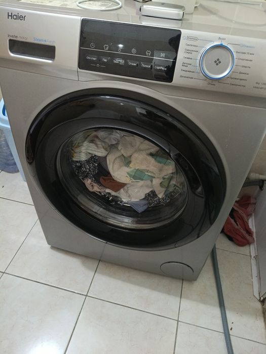 Продаю стиральную машину Haier