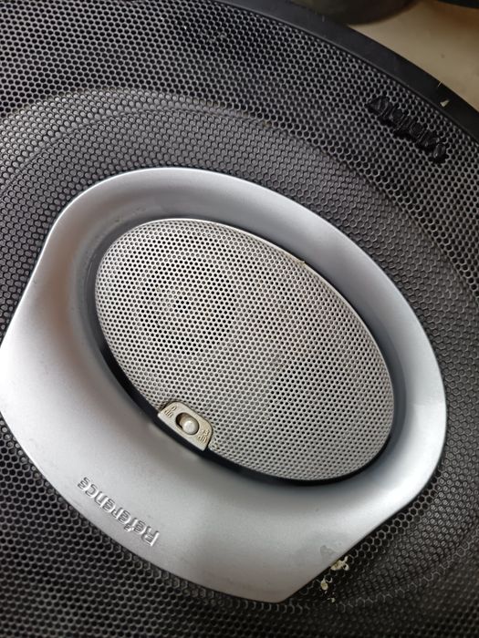 Колонки Infiniti оригинал.