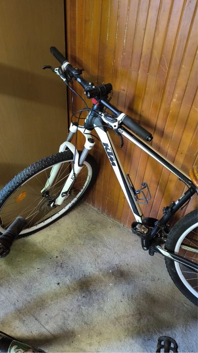 Bicicleta KTM Marca BMW