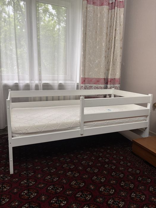 Продам детскую кровать