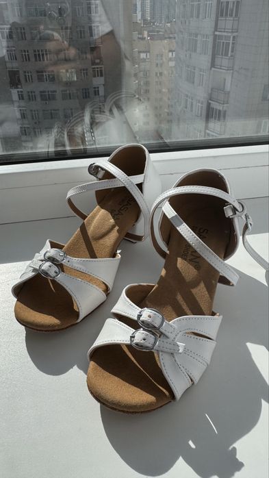 Туфли для бальных танцев