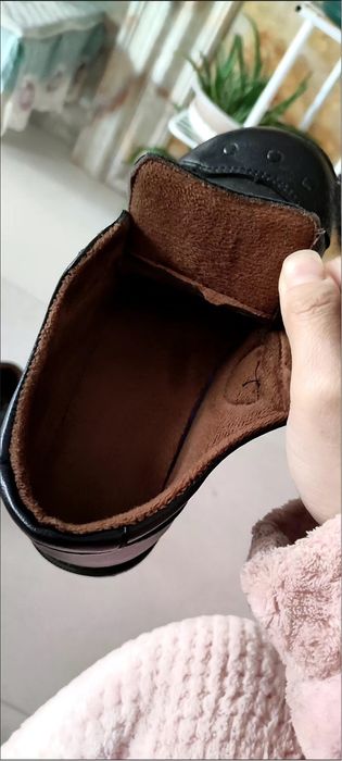 Продам туфли на мальчика