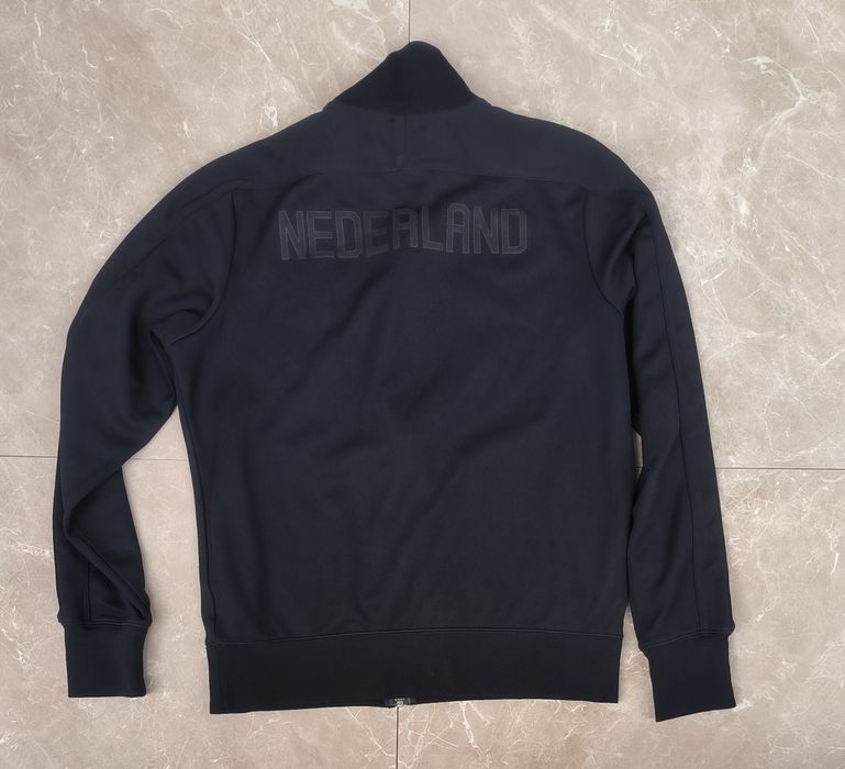 Nike Nederland размер М