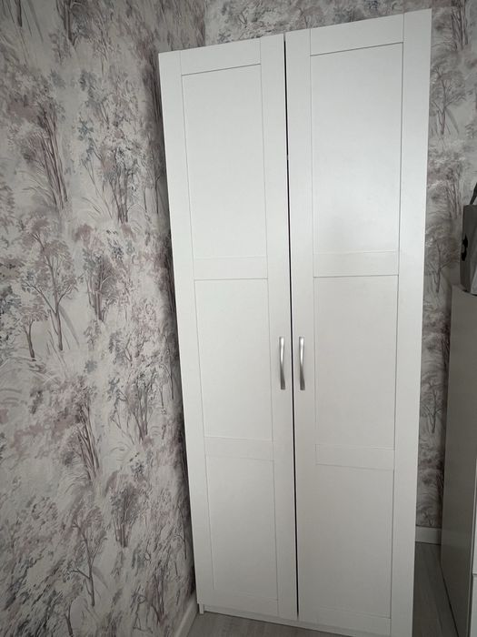 Продается шкаф для одежды