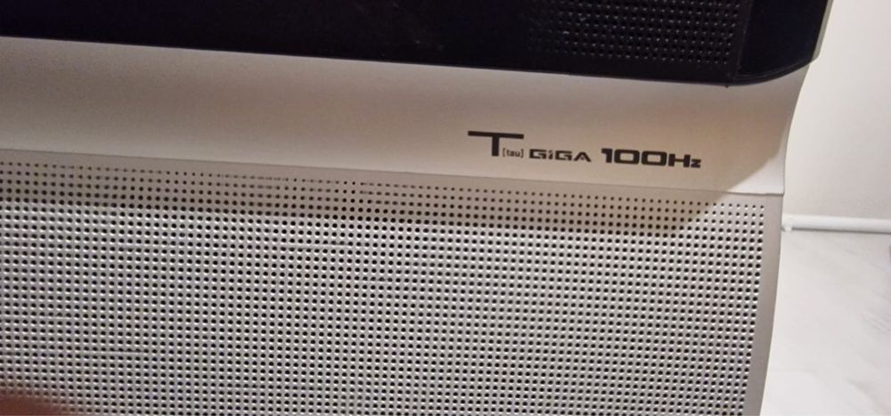 Проекционный телевизор