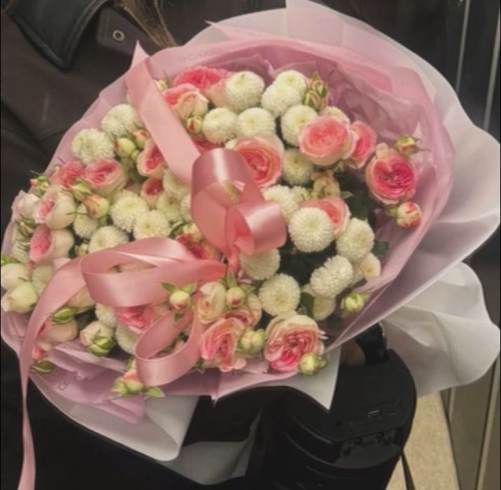 Свежий огромный Цветы