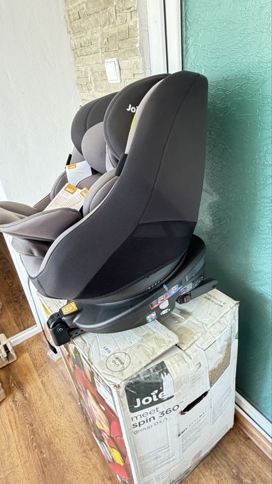 Scaun auto rotativ Joie Spin 360 (0-18 kg) – ISOFIX