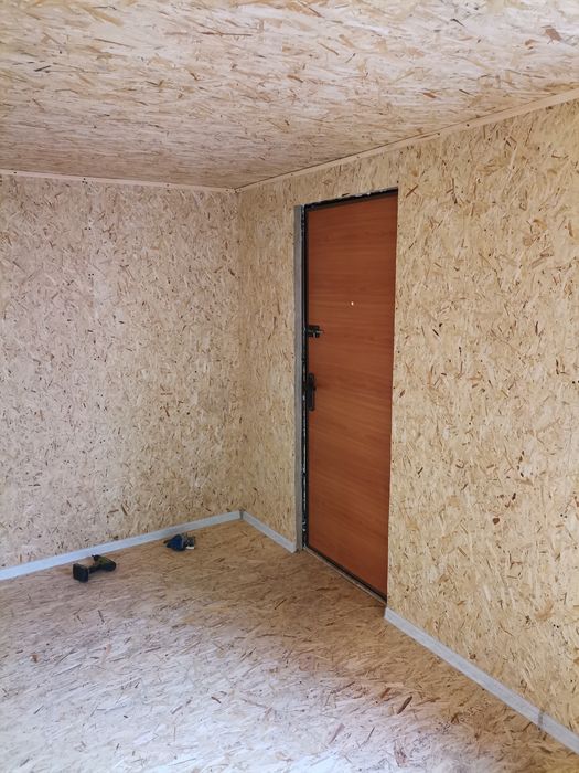 Продам срочно вагончик утепленный