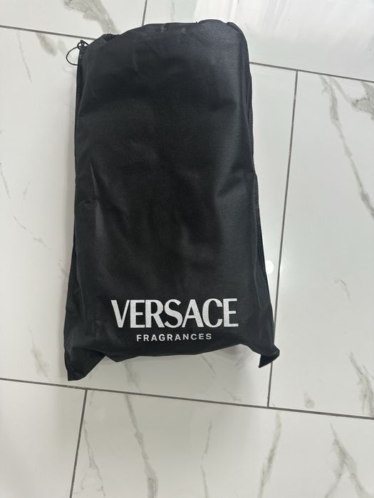 Geamantan versace de mana