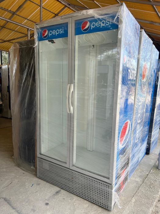 Vitrina frigorifica dubla pentru sucuri/alimente