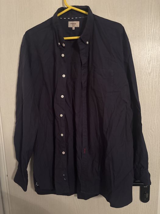 Риза T.M. Lewin носена, но изключително запазена