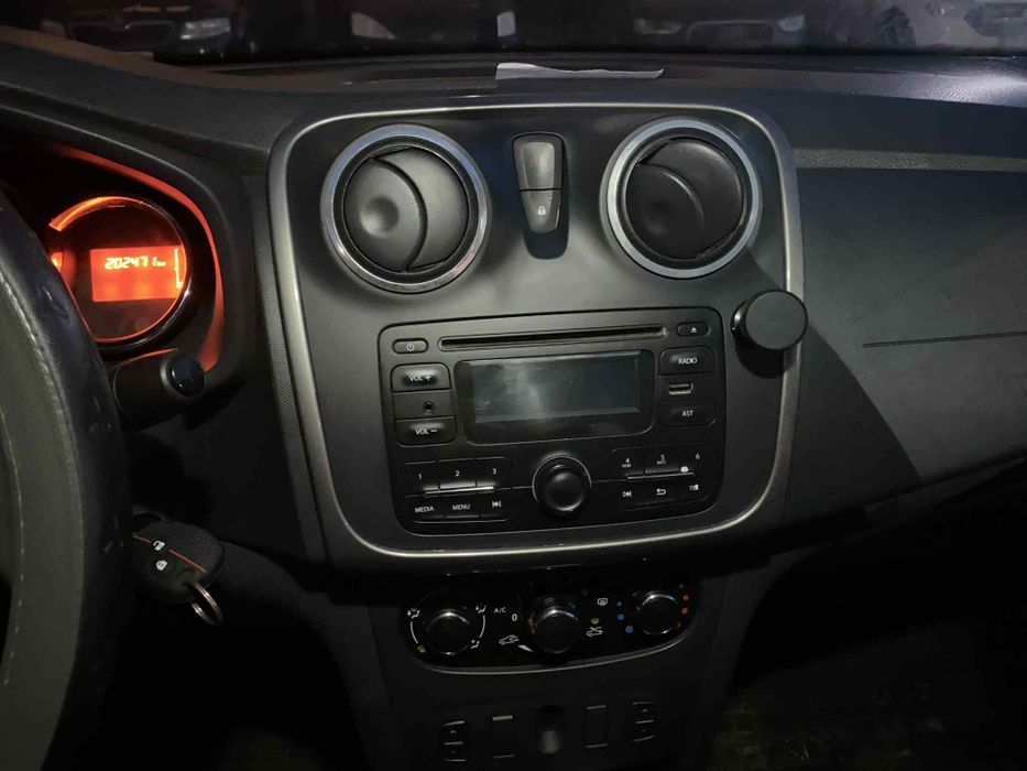 Vand Logan an 2016  1.5 dci 90 CP