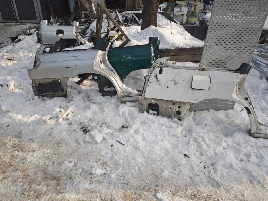 Крыло заднее субару легаси б3