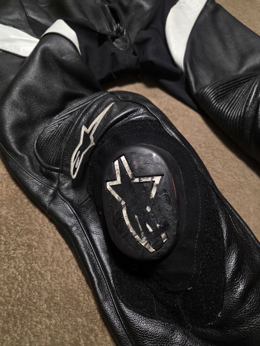 Pantaloni moto Alpinestars piele marimea 52
