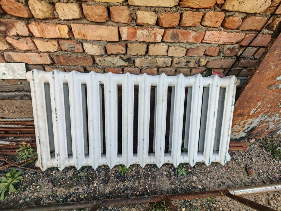 Радиаторы чугунный пролаю