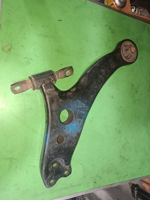 рычаги передней подвески для Тайота