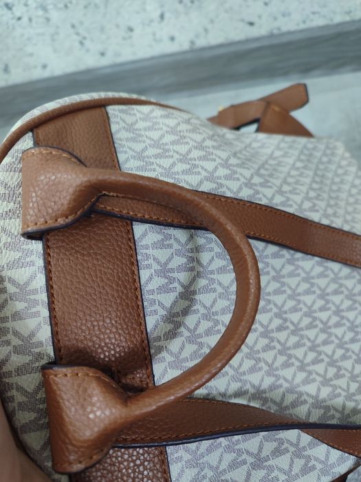 Рюкзак новый Michael Kors