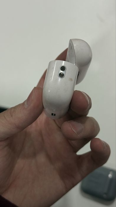 Продам эейр подс про  Air pods pro кейс