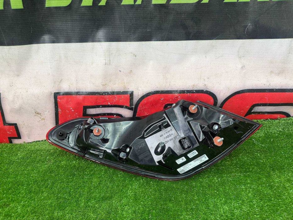 Stop dreapta LED Mercedes Benz Clasa C Sedan (W206) A2069063400