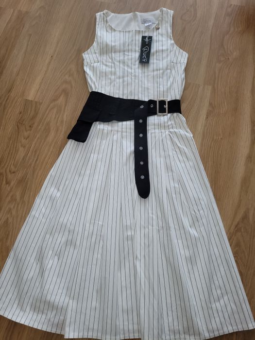 Нова бяла рокля Lucy