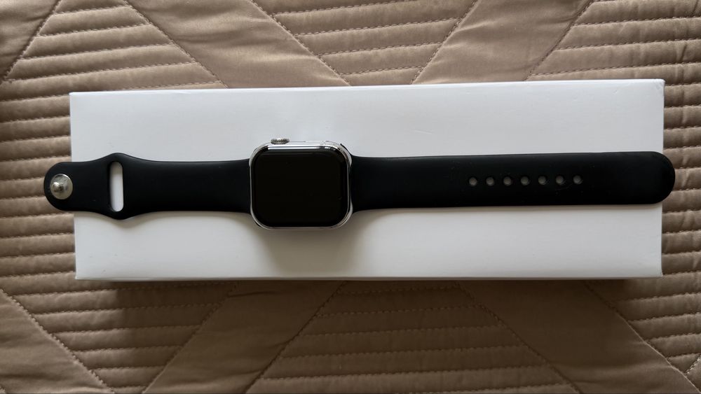 Смарт часы Apple Watch Series 11